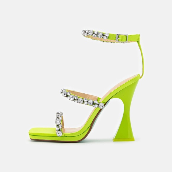 Betsey Johnson SB-Perry Citron Rhinestone Lime Green Buckle Strap Flare Heels - Picture 5 of 10